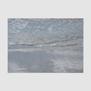 Wasser, das am Strand leckt, abstrakte Fotografie Seidenpapier