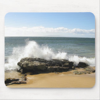 Wasser, das auf Strand-Ozean-Hawaii-Mausunterlage Mousepad