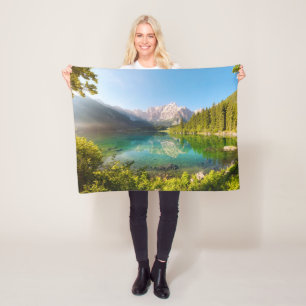 Wasser   Lago di Fusine Mount Gangart Julische Alp Fleecedecke