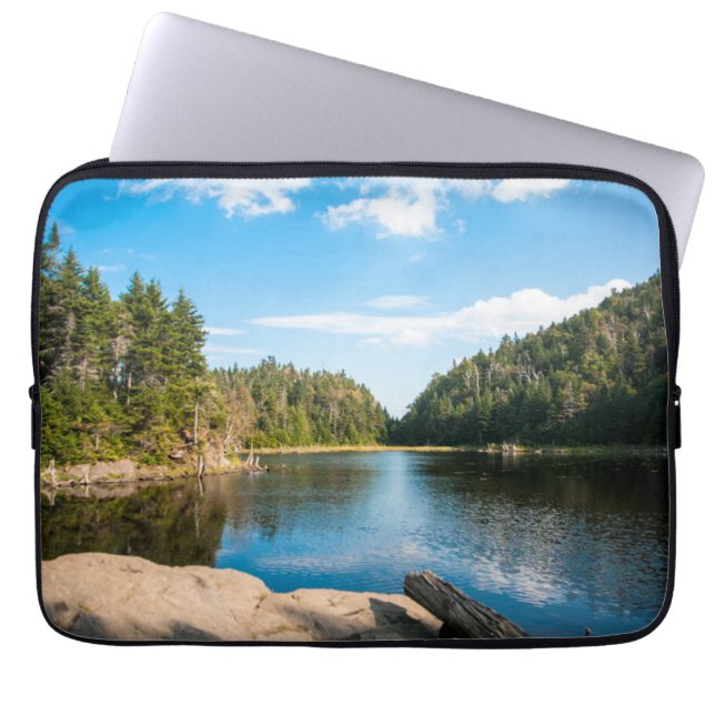 Wasser | Spruce Lake Quebec, Kanada Laptopschutzhülle (Vorderseite)