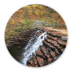 Wasserfall am Laurel Hill Staat Park II Keramikknauf