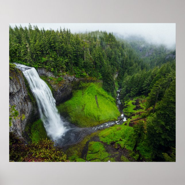 Wasserfall im Grünen Poster (Vorne)