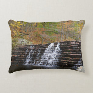 Wasserfall im Laurel Hill State Park I Dekokissen