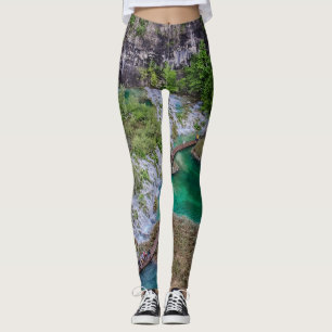 Wasserfall Kaskade im Park der Plitvicer Seen Leggings