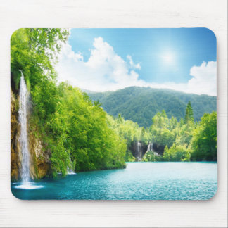 Wasserfall-Landschaft Mousepad