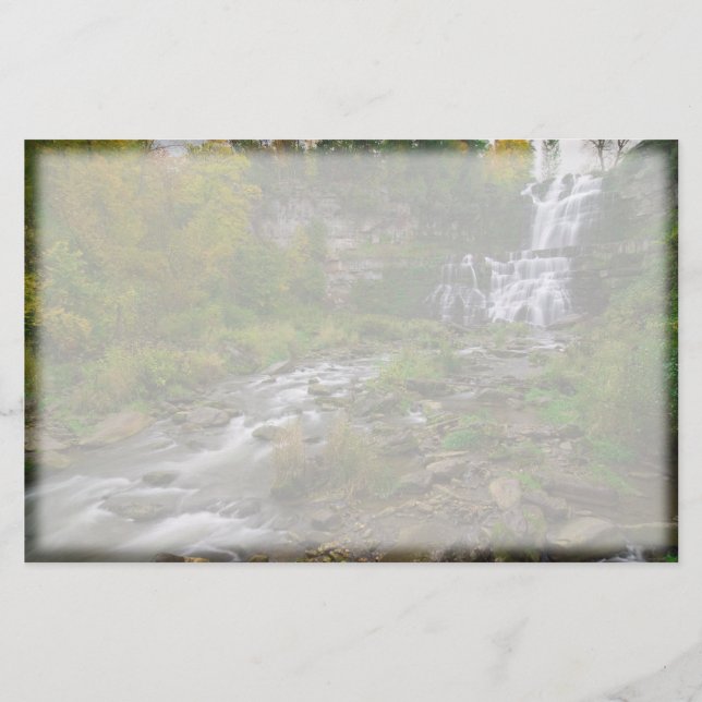 Wasserfall-Stationäre Briefpapier (Vorderseite)