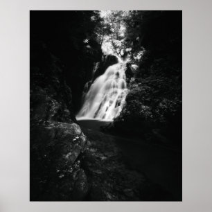 Wasserfall Šum in Schwarz/Weiß Poster