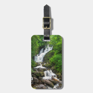 Wasserfall Torc landschaftlich, Irland Gepäckanhänger