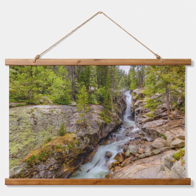 Wasserfall und Fluss Cascade Wandteppich Mit Holzrahmen (Vorne)