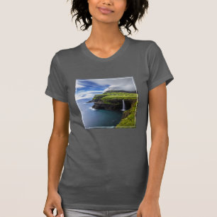 Wasserfälle Färöer, Dänemark T-Shirt