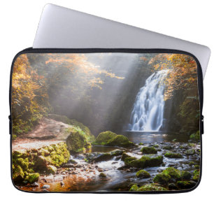 Wasserfälle Gleno, Nordirland Laptopschutzhülle