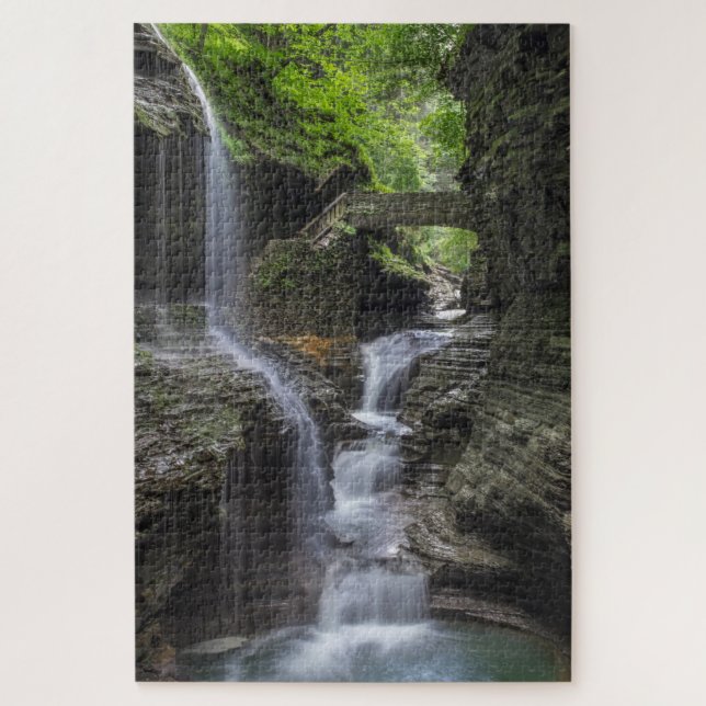 Wasserfälle im Frühjahr in Watkins Glen Puzzle (Vertikal)