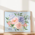 Wasserfarbe Blau Pink Hydrangea Peony Spring Flora Poster<br><div class="desc">Entspannen Sie sich in der zauberhaften Umgebung unseres Watercolor Blue Pink Hydrangea Peony Spring Floral Wall Art. Lassen Sie sich von der sanften Palette pastellfarbener Farben und zarter Botanicals verzaubern</div>