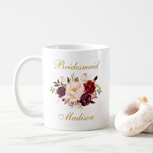 Wasserfarbe Burgund Floral Gold Bridesmaid Name Kaffeetasse (Mit Donut)