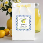 Wasserfarbe Lemon Blue Tile Limoncello Danke Quadratischer Aufkleber<br><div class="desc">Elegant Watercolor Lemon auf Blue Tile Homemade Limoncello Hochzeit Danke Stickers</div>