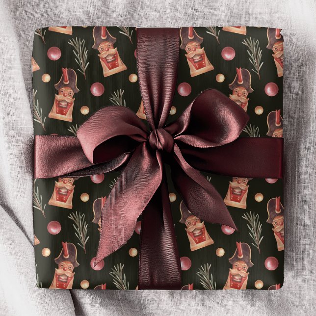 Wasserfarbe Nutcracker Pinienweihnachtsfest Geschenkpapier (Von Creator hochgeladen)