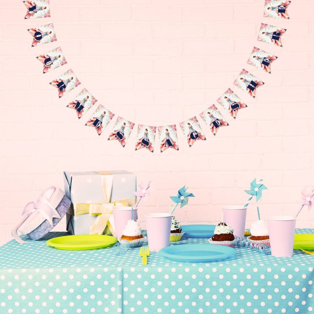 Wasserfarbe Quinceanera Feier Wimpelkette (Von Creator hochgeladen)