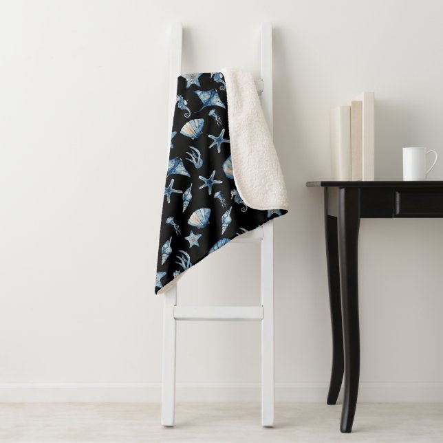 Wasserfarbe unter Meeresmuster Sherpadecke (Beispiel)