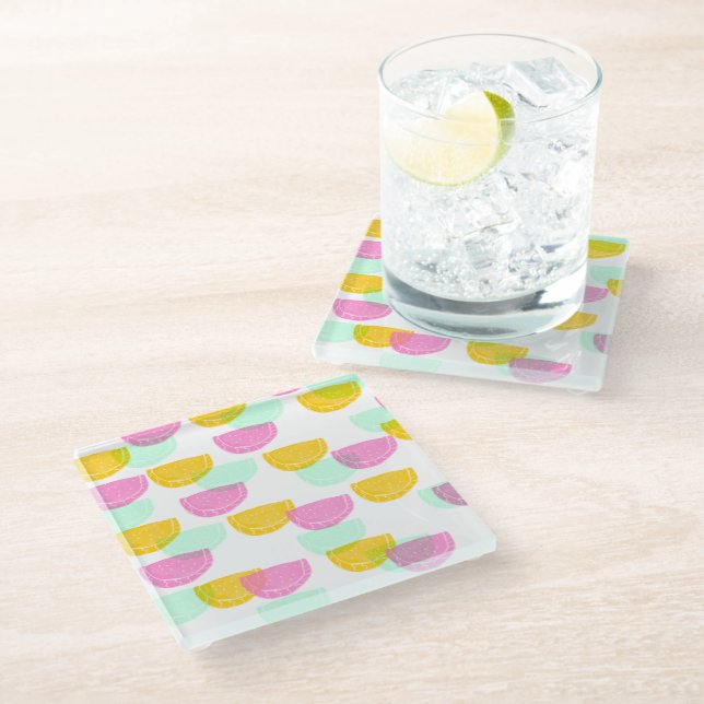 Wasserfarbe Wassermelone Rosa Gelbes Muster Glasuntersetzer (Schrägansicht)