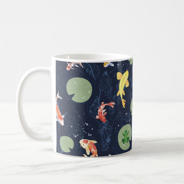 Wasserfarben-Koi-Fischteich nahtloses Muster Kaffeetasse (Links)