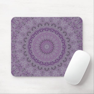 Wasserfarben-Traum-Mandala in Lila-Tönen Mousepad