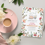 Wasserfarbene Blütezeit für Tee Brautparty Postkarte<br><div class="desc">Dieses hübsche Polterabend-Design mit einem Rahmen von handbemalten, rosa Aquarell-Blume und Grünpflanzen. Es gibt eine Illustration von einem Teekessel und einem süßen Stapel Teakups. Es gibt ein kleines Rhym, in dem steht: "Zeit für Tee mit der Braut!" mit dem Namen der Braut in großen rustikalen Hauptstädte. Datum und Uhrzeit werden...</div>