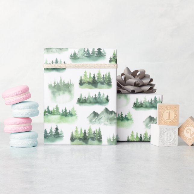 Wasserfarbene, grüne Bäume Waldmuster Geschenkpapier (Babyparty)