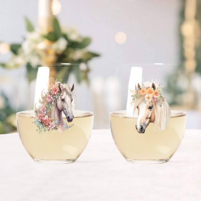 Wasserfarbene Pferdeköpfe mit Blumenkränzen Weinglas Ohne Stiel (Insitu (Hochzeit))