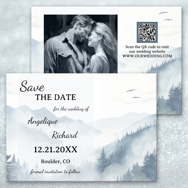 Wasserfarbene Pine Mountain Winter Save the Date K (Winter Wedding Save the Date Card featuring a watercolor mountain scene with pine tree forest. )