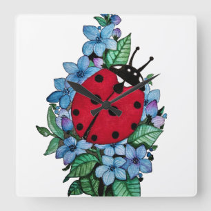 Wasserfarbener Niedlicher Ladybird mit blauen Blum Quadratische Wanduhr