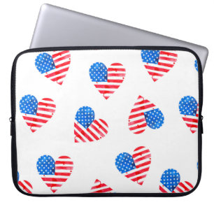 Wasserfarbenflagge Amerikas in Herzform Laptopschutzhülle