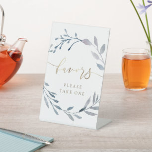 Wasserfarbenkranz begünstigt das Podest-Zeichen Sockelschild