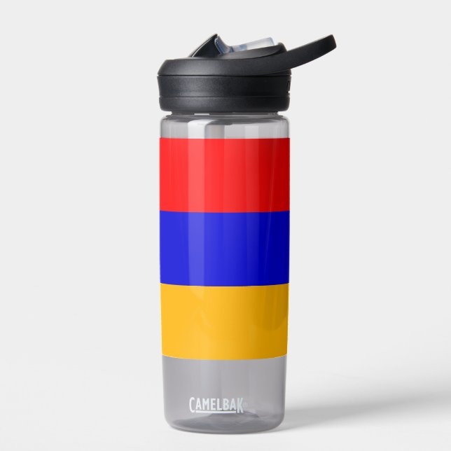 Wasserflasche mit armenischer Flagge Trinkflasche (Links)