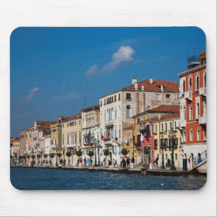 Wasserfront entlang des Grand Canal in Venedig Mousepad