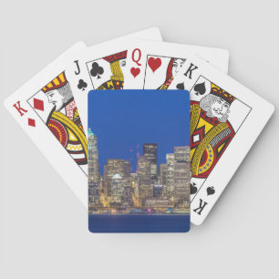 Wasserfront und Skyline der Innenstadt in der Dämm Spielkarten