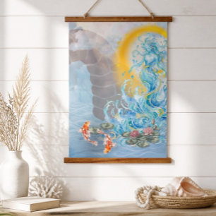 Wassergeist und Koi-Fische Wandteppich Mit Holzrahmen