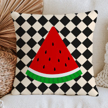 Wassermelonen-Scheibe auf Schwarz-Weiß-Diamantmust