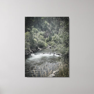 Wasserrad am Fluss Leinwanddruck