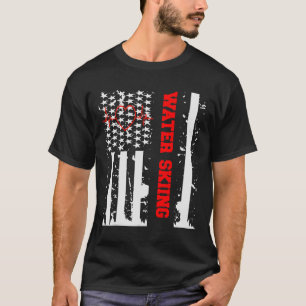Wasserski-Grafik mit Vintage-USA-Flagge für Frau T-Shirt