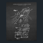 Wasserski Patent #1 Wall Art Lake House Deco Poster<br><div class="desc">Vintages Wasserski-Patent mit Chalkboard-Bild als Hintergrund. Print #1 Finden Sie die andere passende Wasserski-Lackkunst mit Chalkboard-Hintergrund in meiner Zazzle-Shop-Kategorie ( https://www.zazzle.com/store/patentwallart ) "Wasserski-Patente"</div>