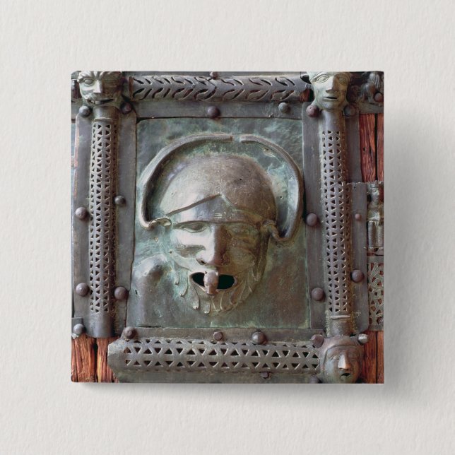 Wasserspeierplatte von der links Tür des Portals, Button (Vorderseite)