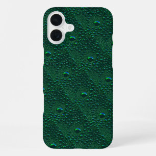 Wassertropfen auf grünem Metall iPhone 16 Plus Hülle