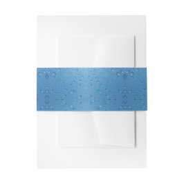 Wassertropfen gegen den blauen Himmel Einladungsbanderole