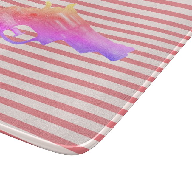 Water pistol toy Wasserpistole Spielzeug photo art Schneidebrett (Ecke)