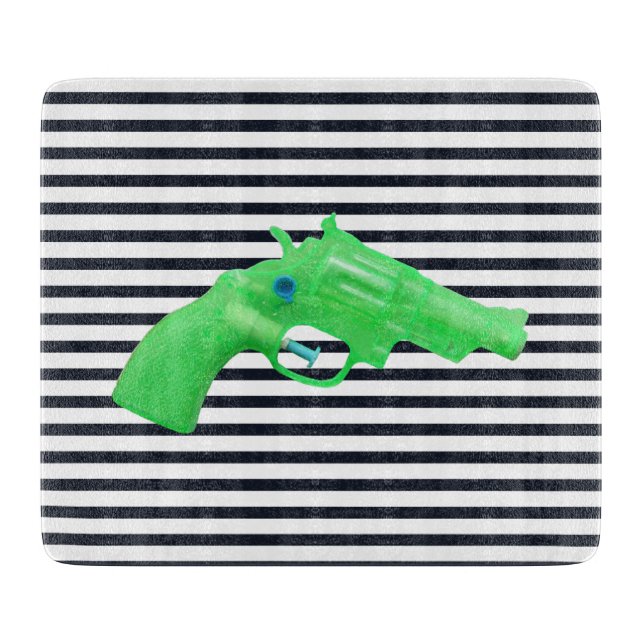 Water pistol toy Wasserpistole Spielzeug photo art Schneidebrett (Vorderseite)