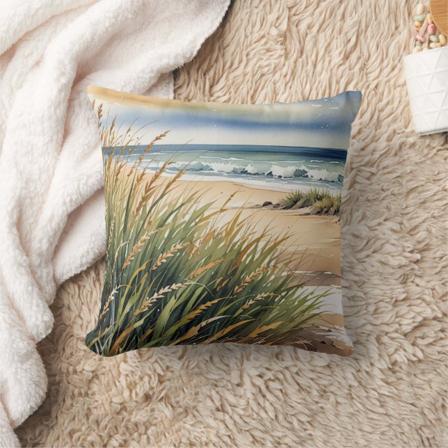 Watercolor Beach Grass and Ocean Scene Kissen (Decke)