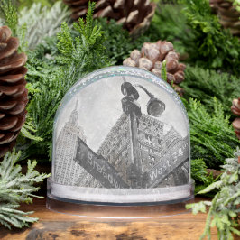 Watercolor Broadway & Wall Street Snow Globe – NYC Schneekugeln