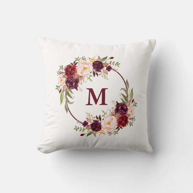Watercolor Burgundy Floral Monogram Kissen (Vorderseite)