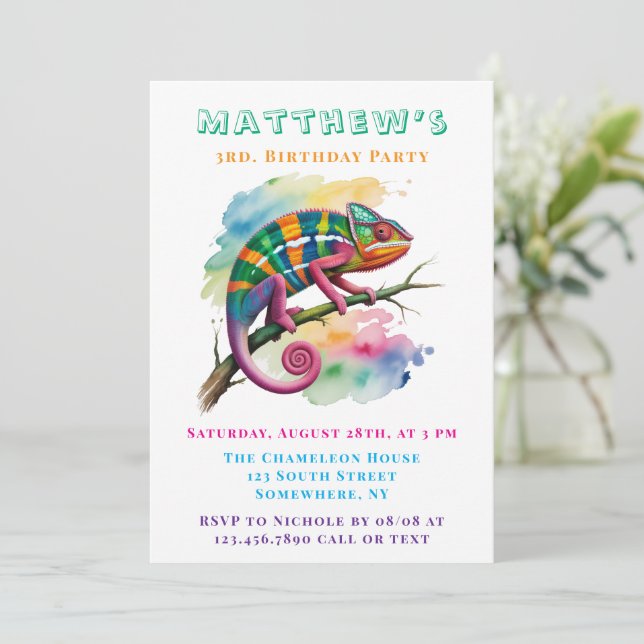 Watercolor Colorful Chameleon Birthday Party Einladung (Stehend Vorderseite)