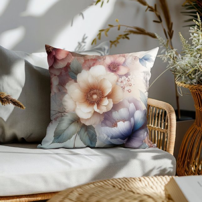 Watercolor Floral Fantasy Kissen (Von Creator hochgeladen)